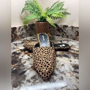 Express Leopard-Print Pointed Mule Slides - Tan/Black